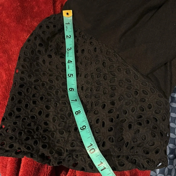 Jane and Delancey Black cotton  crew neck puff lace sleeves top Sz L - Picture 7 of 11